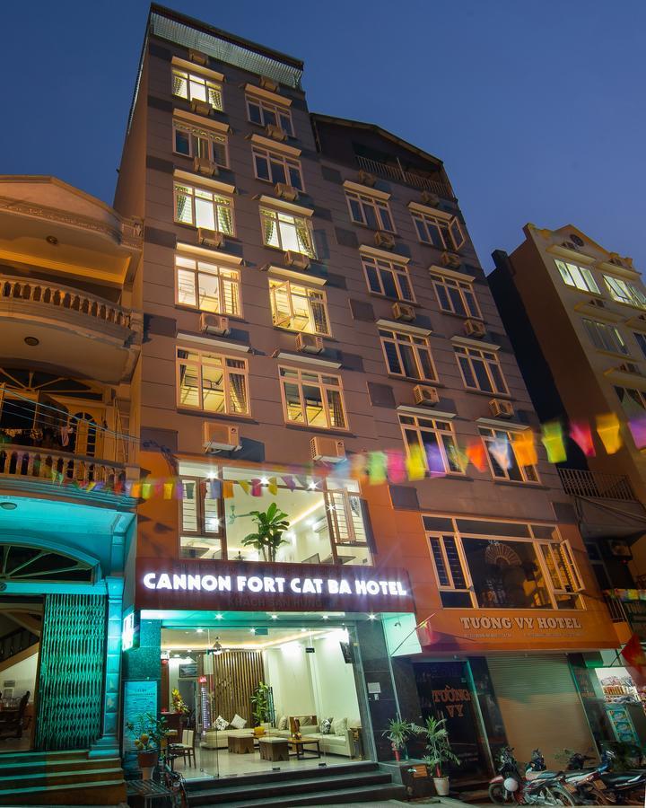 Cannon Fort Cat Ba Hotel Dong Khe Sau Exterior photo